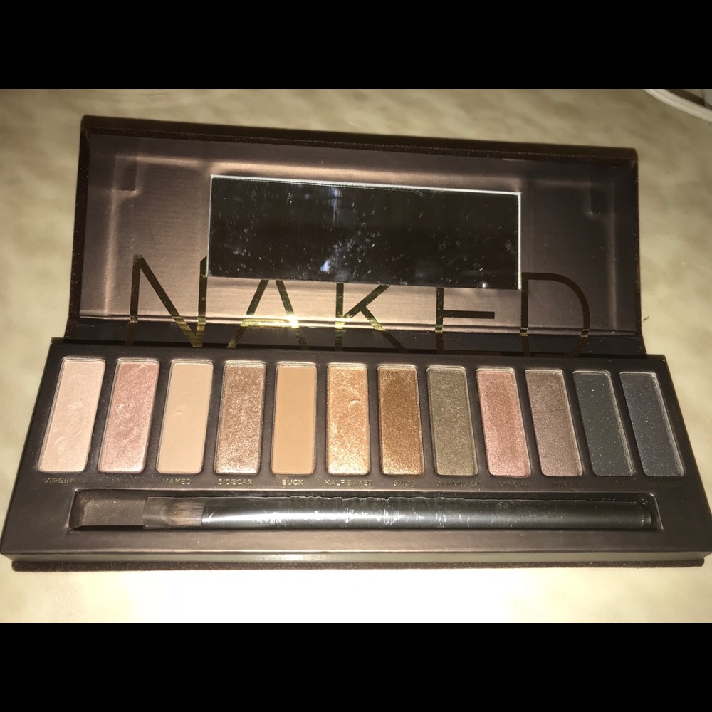 Urban Decay Naked Palette💗✨